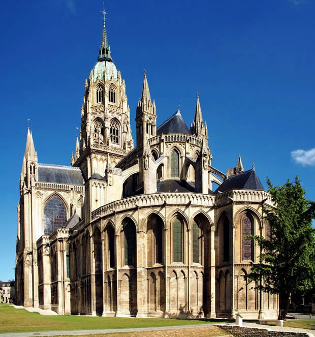 Catedral gótica normanda en Bayeux. 