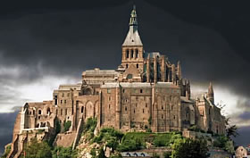 Edificaciones de la arquitectura medieval en Manche, Francia.