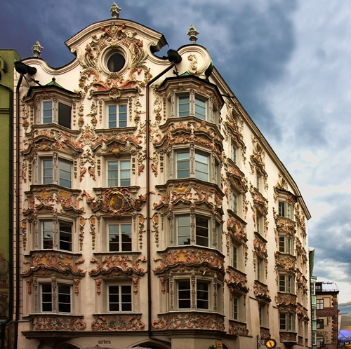 Obra decorada al estilo Rococó en Austria, Helblinghaus.