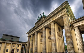 Monumento famoso de la arquitectura alemana en Berlín.