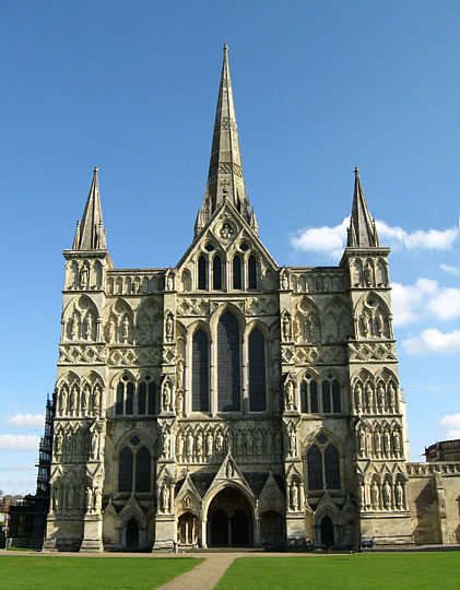 Arquitectura del primer gótico inglés en Salisbury.