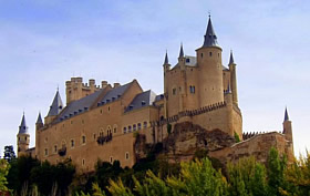 Fotografía medieval de la arquitectura española segoviana.