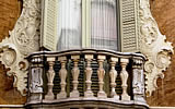 Balcón en la fachada del palacio.
