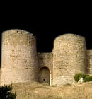 Fortaleza estilo románico en Huesca.