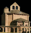 Templo románico en Navarra.